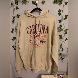 Gildan Carolina Hurricanes Sand Cream Colored Hoodie Size XL